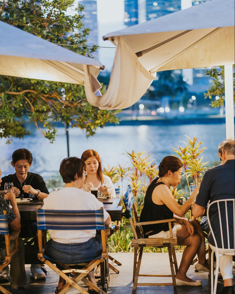 Kontiki-Alfresco-Dining-Singapore