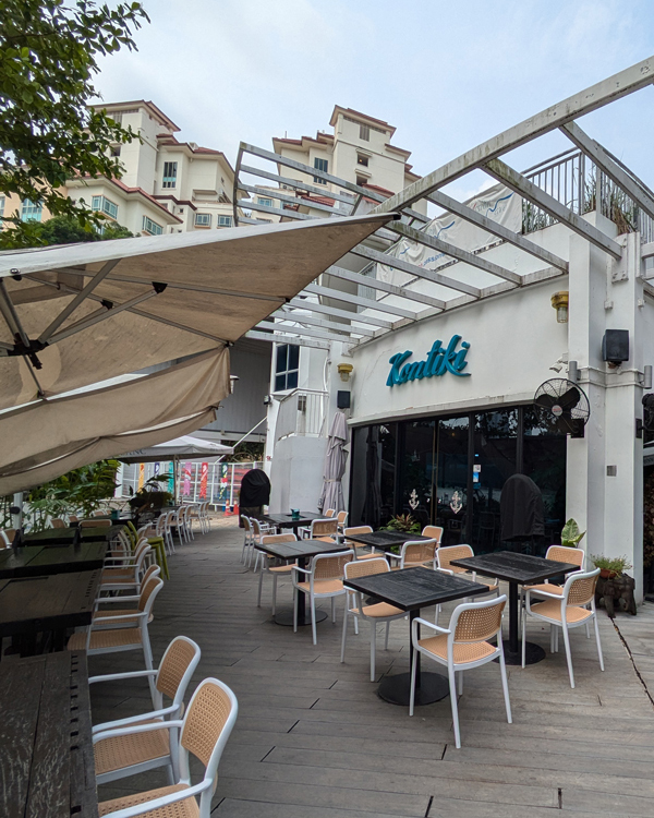 Kontiki-Marina-Bay-Singapore-Restaurant