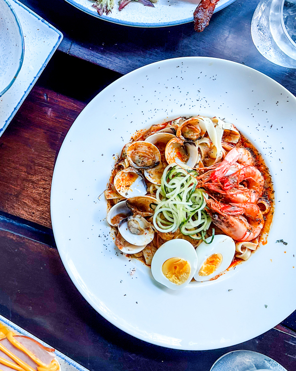 Kontiki-Seafood-Laksa-Tagliatelle-Brunch-Singapore